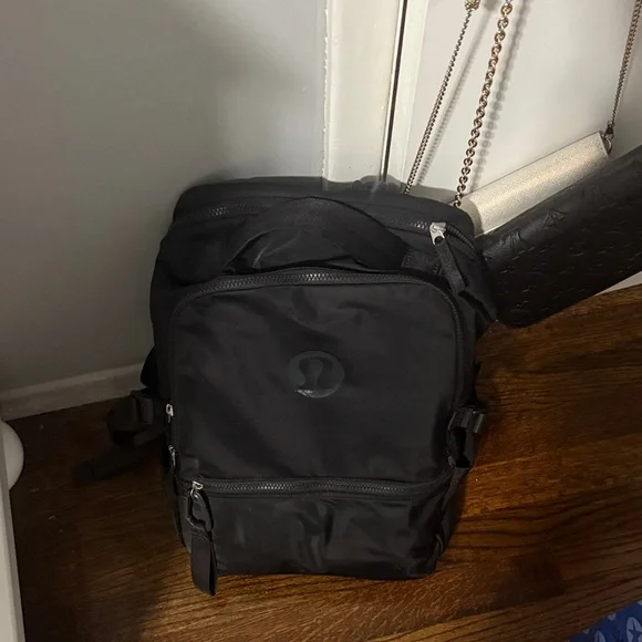 lululemon Black Backpack - Picture 4 of 4